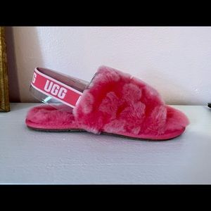 UGG Fluffy Slides Yeah Poppy